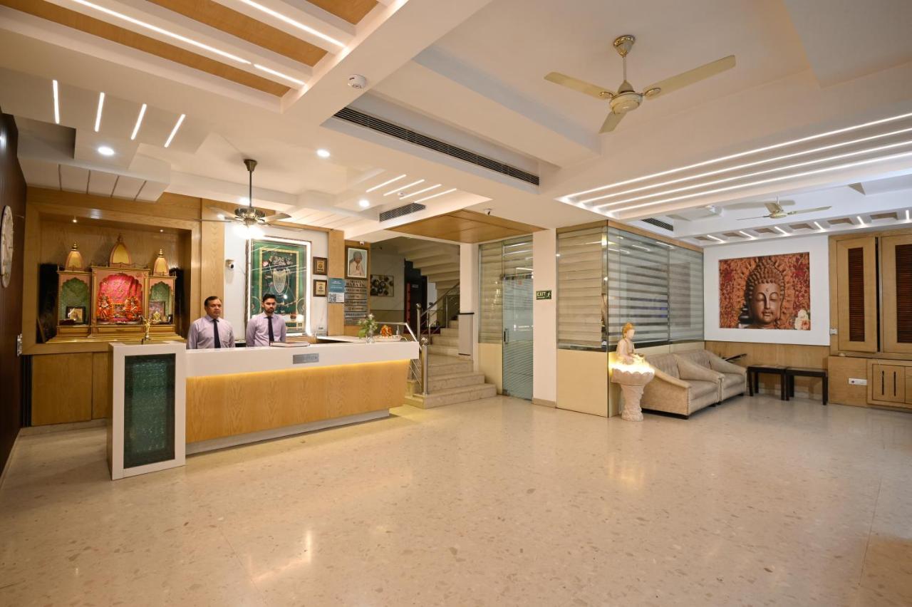 Hotel Baba Deluxe Near New Delhi Railway Station And City Center -By Rcg Hotels Luaran gambar