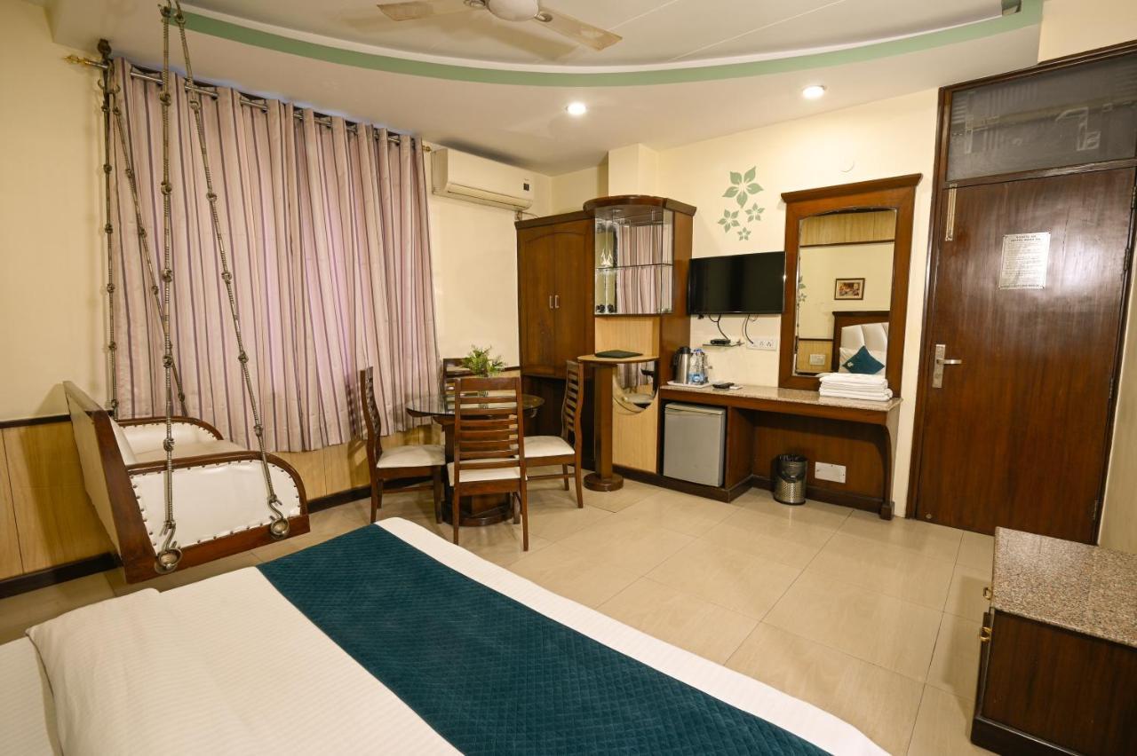 Hotel Baba Deluxe Near New Delhi Railway Station And City Center -By Rcg Hotels Luaran gambar