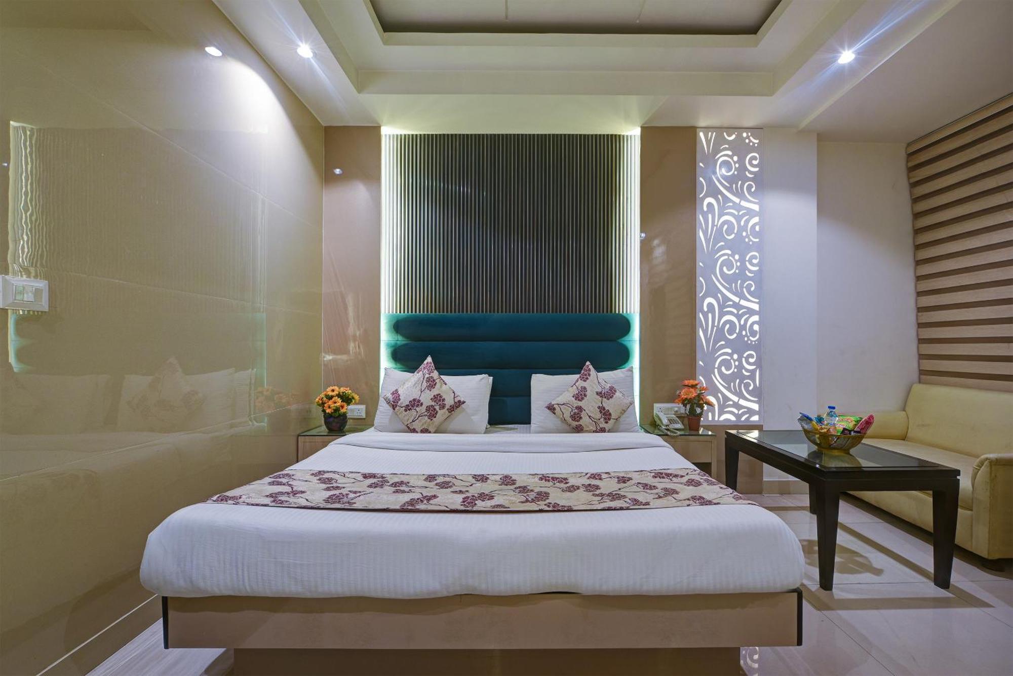 Hotel Baba Deluxe Near New Delhi Railway Station And City Center -By Rcg Hotels Luaran gambar