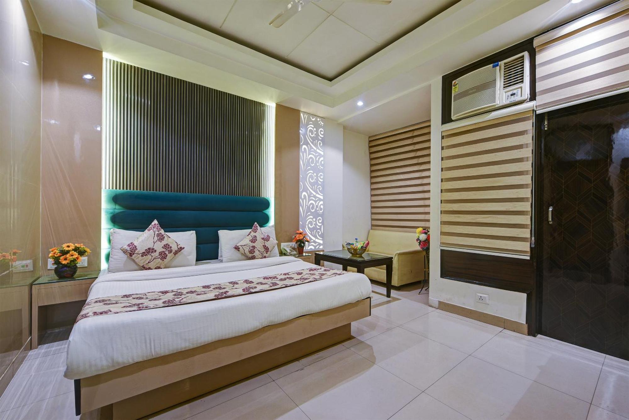 Hotel Baba Deluxe Near New Delhi Railway Station And City Center -By Rcg Hotels Luaran gambar