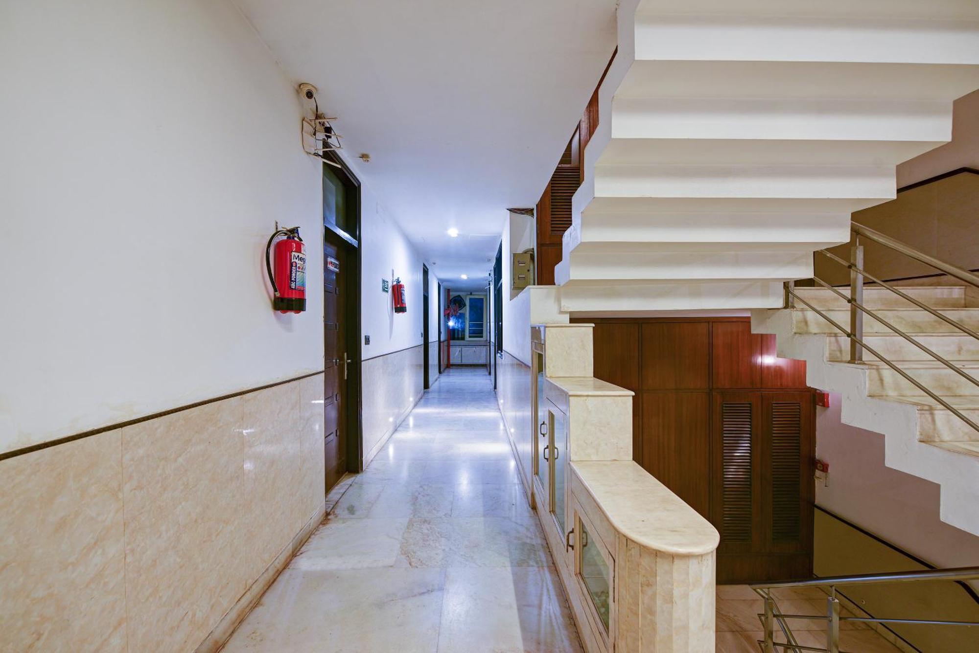 Hotel Baba Deluxe Near New Delhi Railway Station And City Center -By Rcg Hotels Luaran gambar