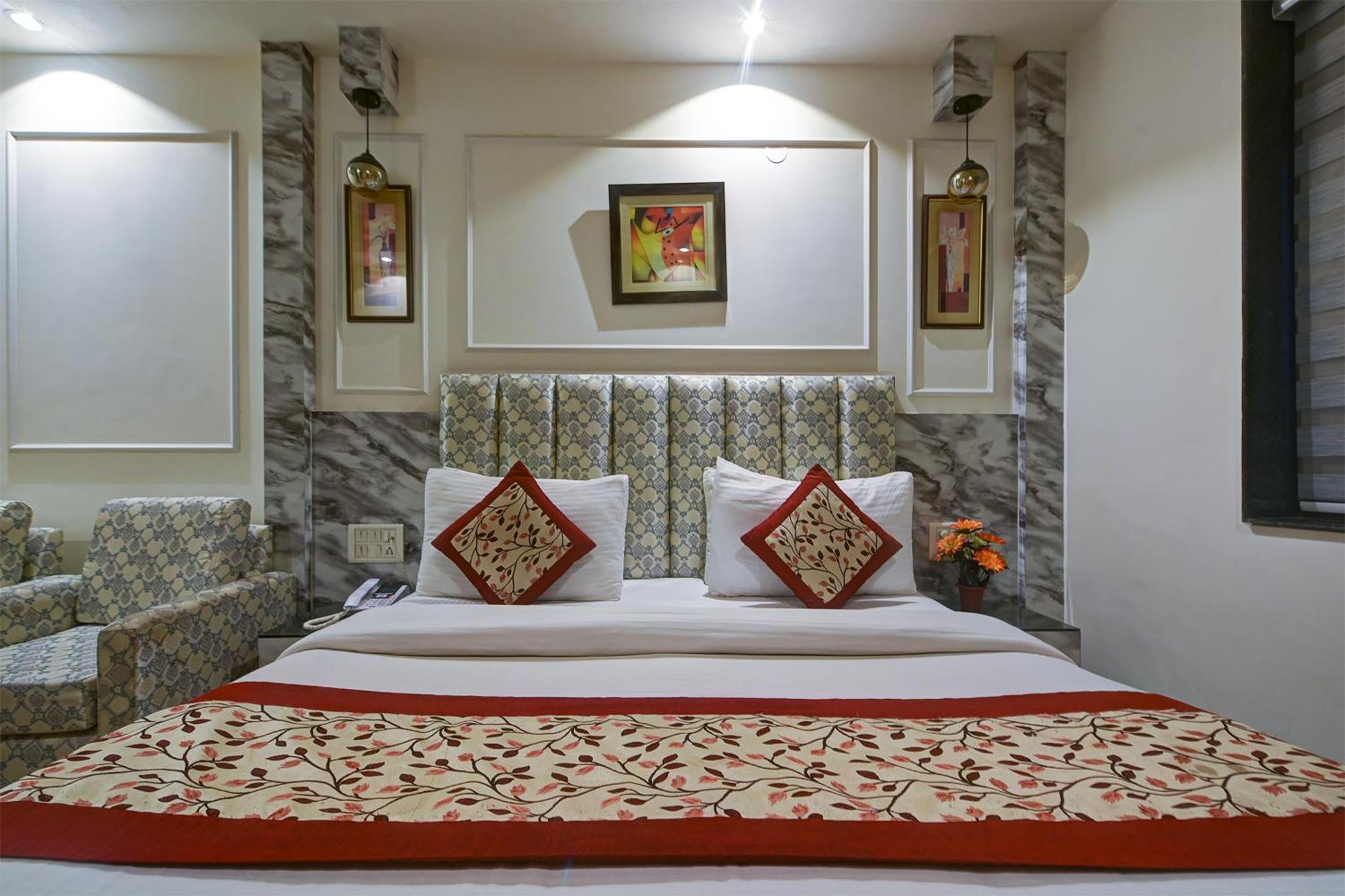 Hotel Baba Deluxe Near New Delhi Railway Station And City Center -By Rcg Hotels Luaran gambar