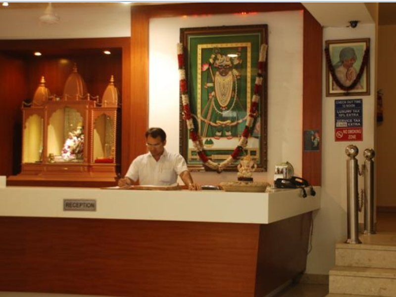 Hotel Baba Deluxe Near New Delhi Railway Station And City Center -By Rcg Hotels Luaran gambar